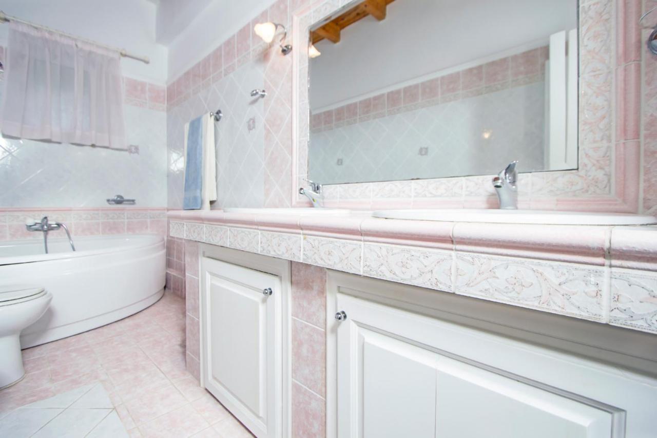 Villa Victoria Corfu Ágios Matthaíos Екстериор снимка